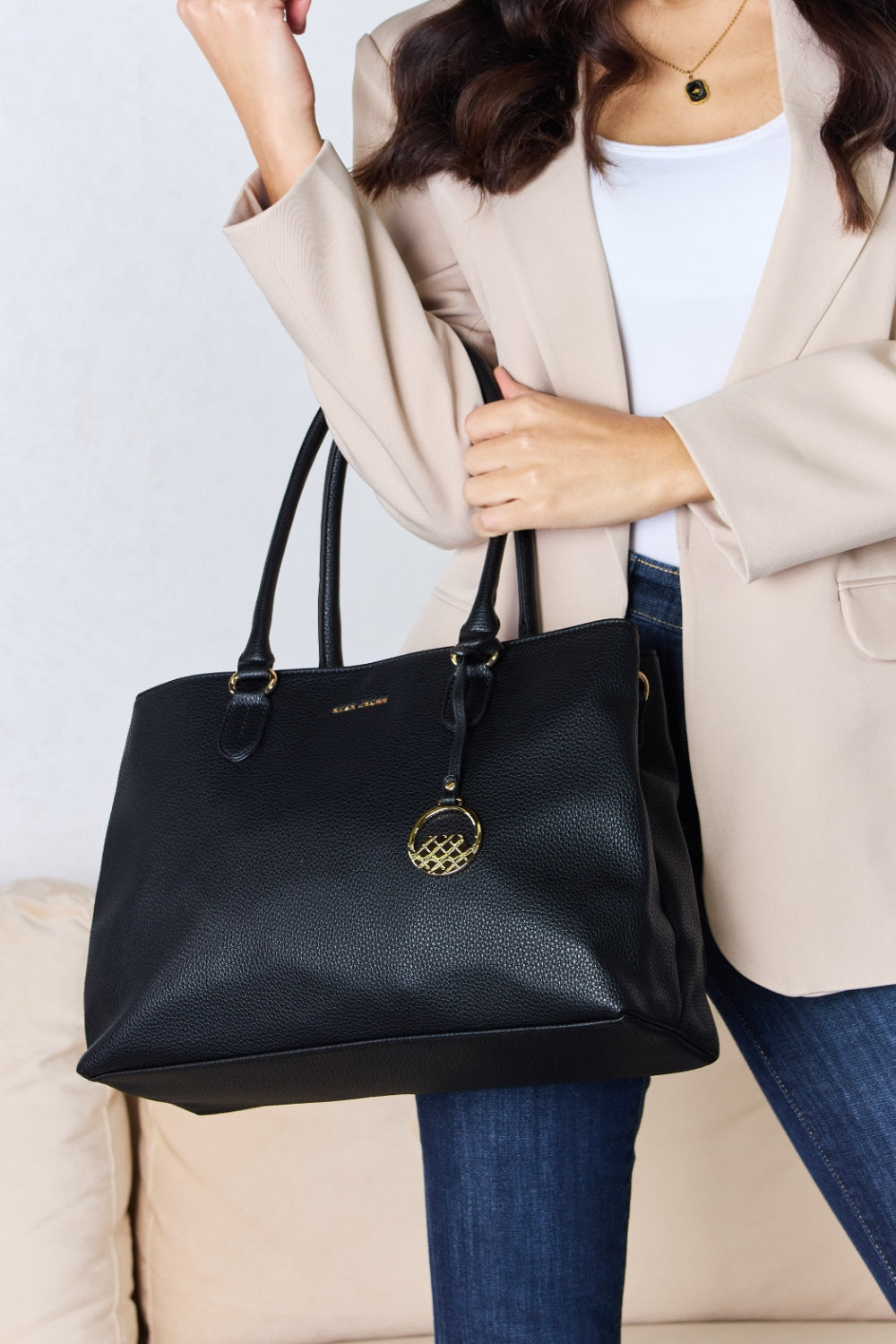 Purse for women, Womens purses, Designer purse, Leather purse, Designer handbag sale, handbags on sale, Shop women’s handbags, handbags for women deals